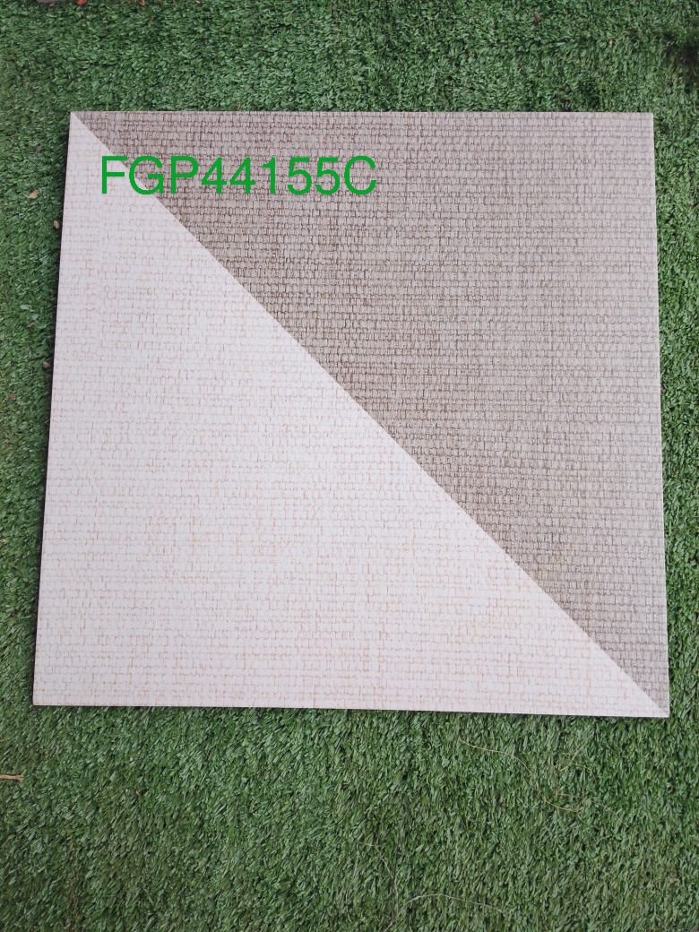 Elegant Marble-Effect Ceramic Tile - FGP44155C (40x40 cm)