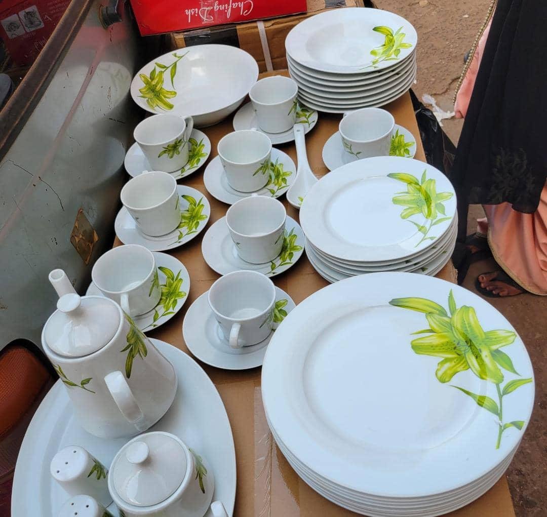 Dinner set
