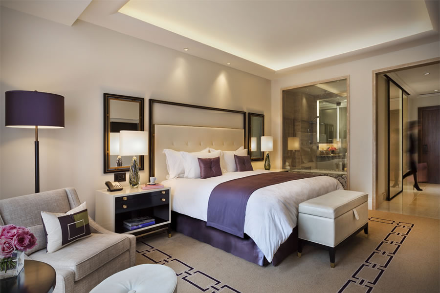 HIGH CLASS HOTEL GUEST ROOM