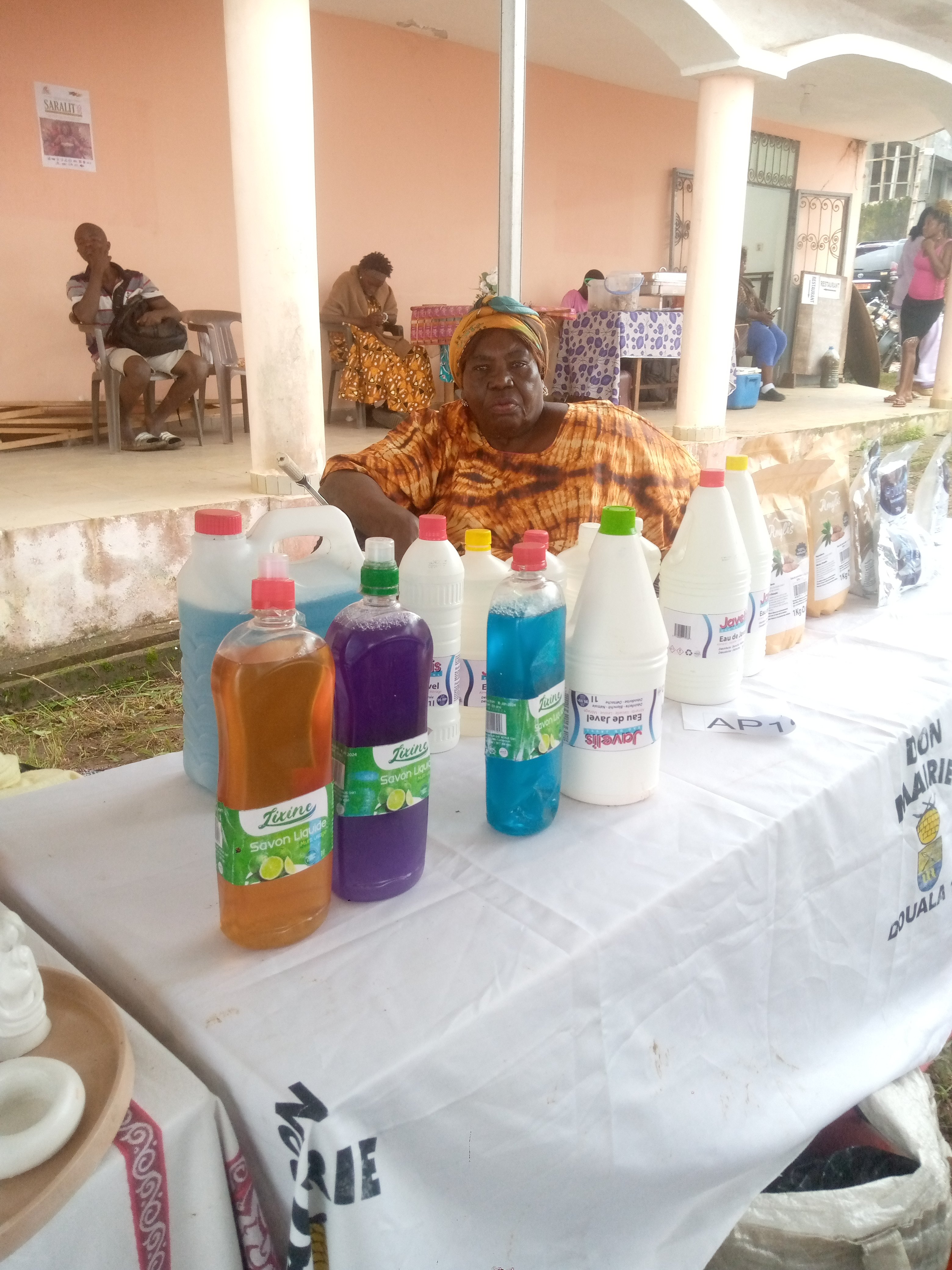 WONJE SARL:Eau de javel,Savon en poudre, Savon liquide,et amidon de manioc