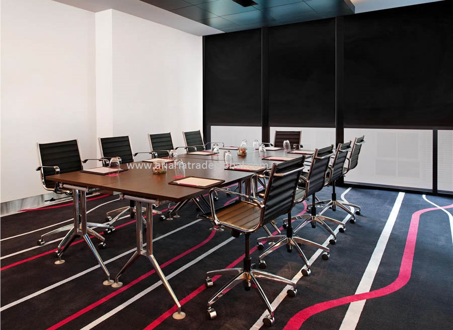 HOTEL CONFERENCE ROOM