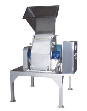Fruit and vegetable crushing machine
