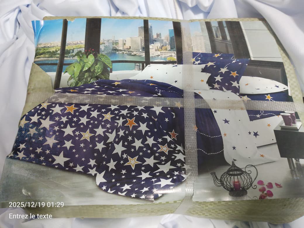 2 draps de 4 places 2 taies d'oreiller