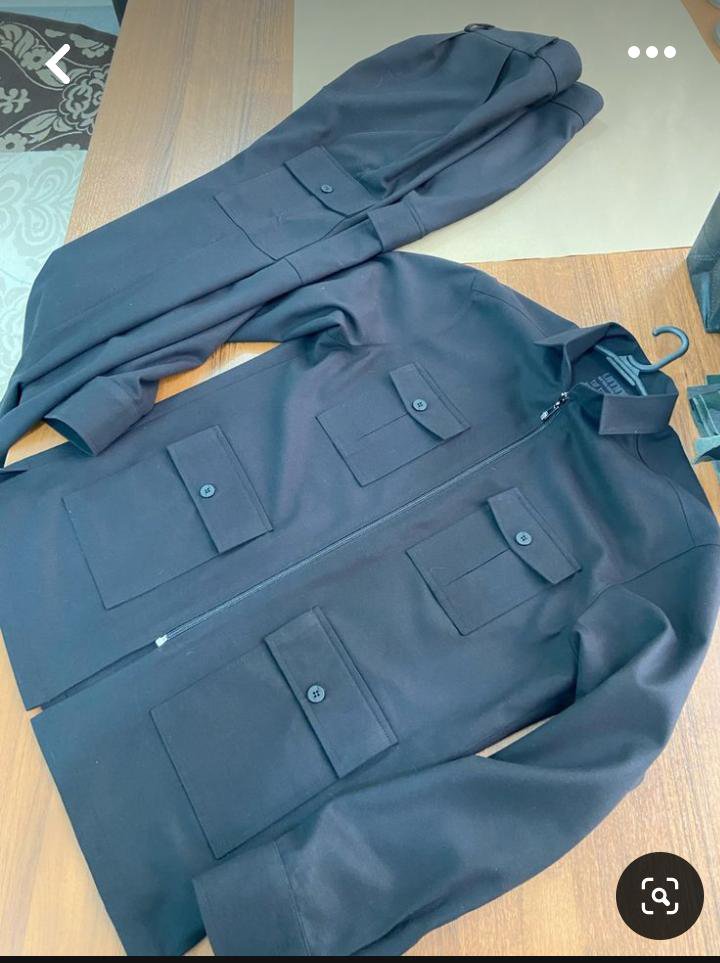 vêtements en super cent et basin riche