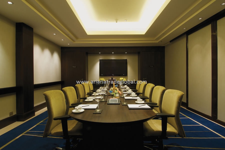 HOTEL MODERN CONFERENCE ROOM