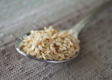 99.97% Purity Hulled Sesame Oil Seed 