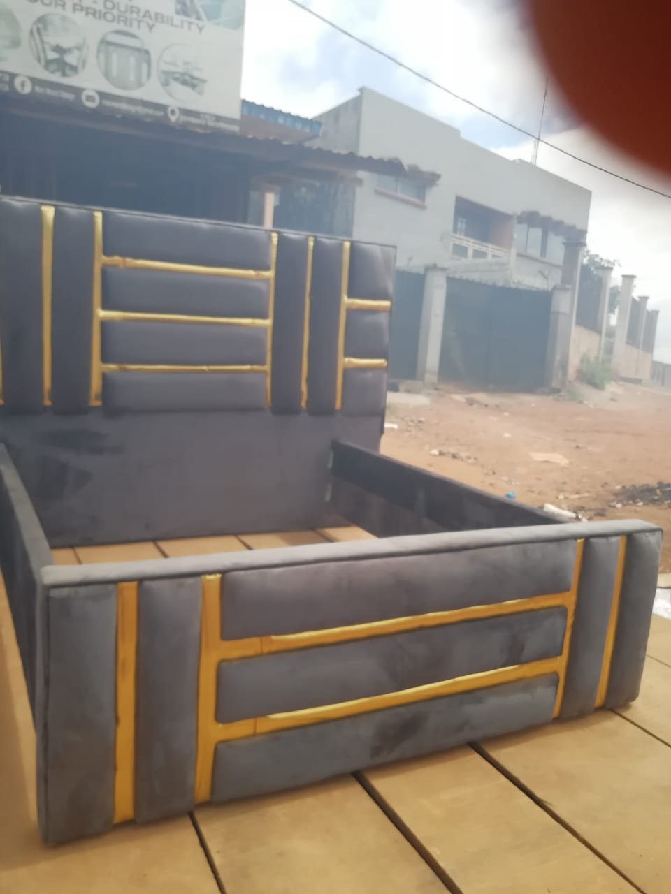 Lit et accessories