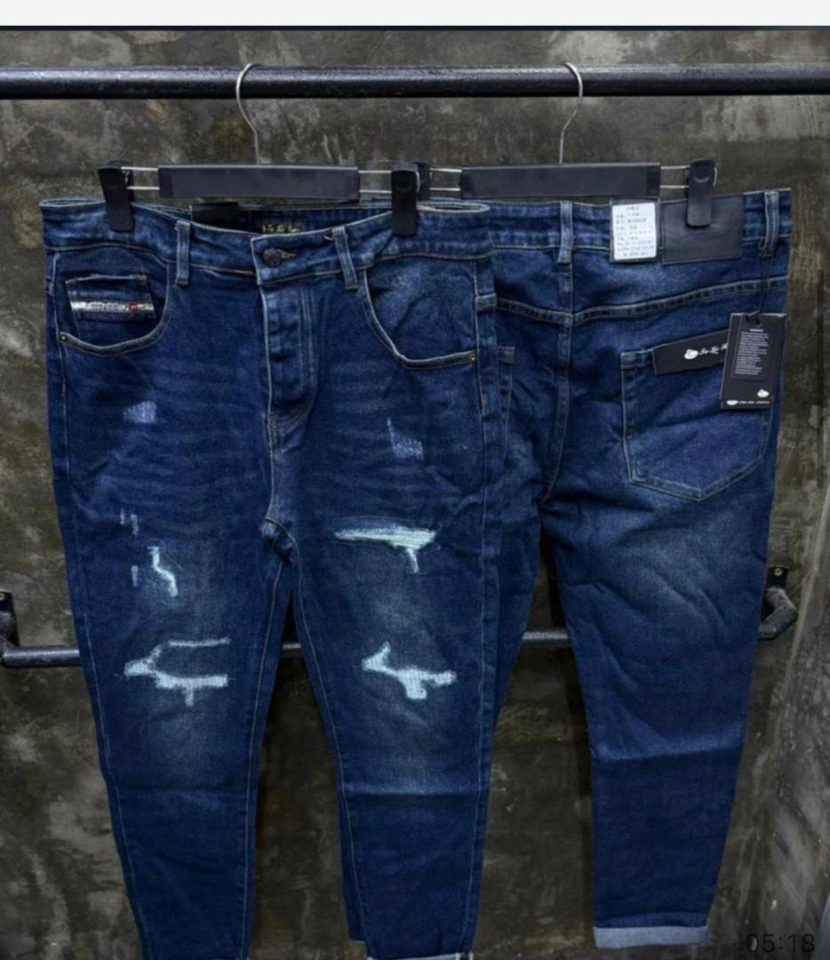 Prêt à porter, habillement, chaussures, etc