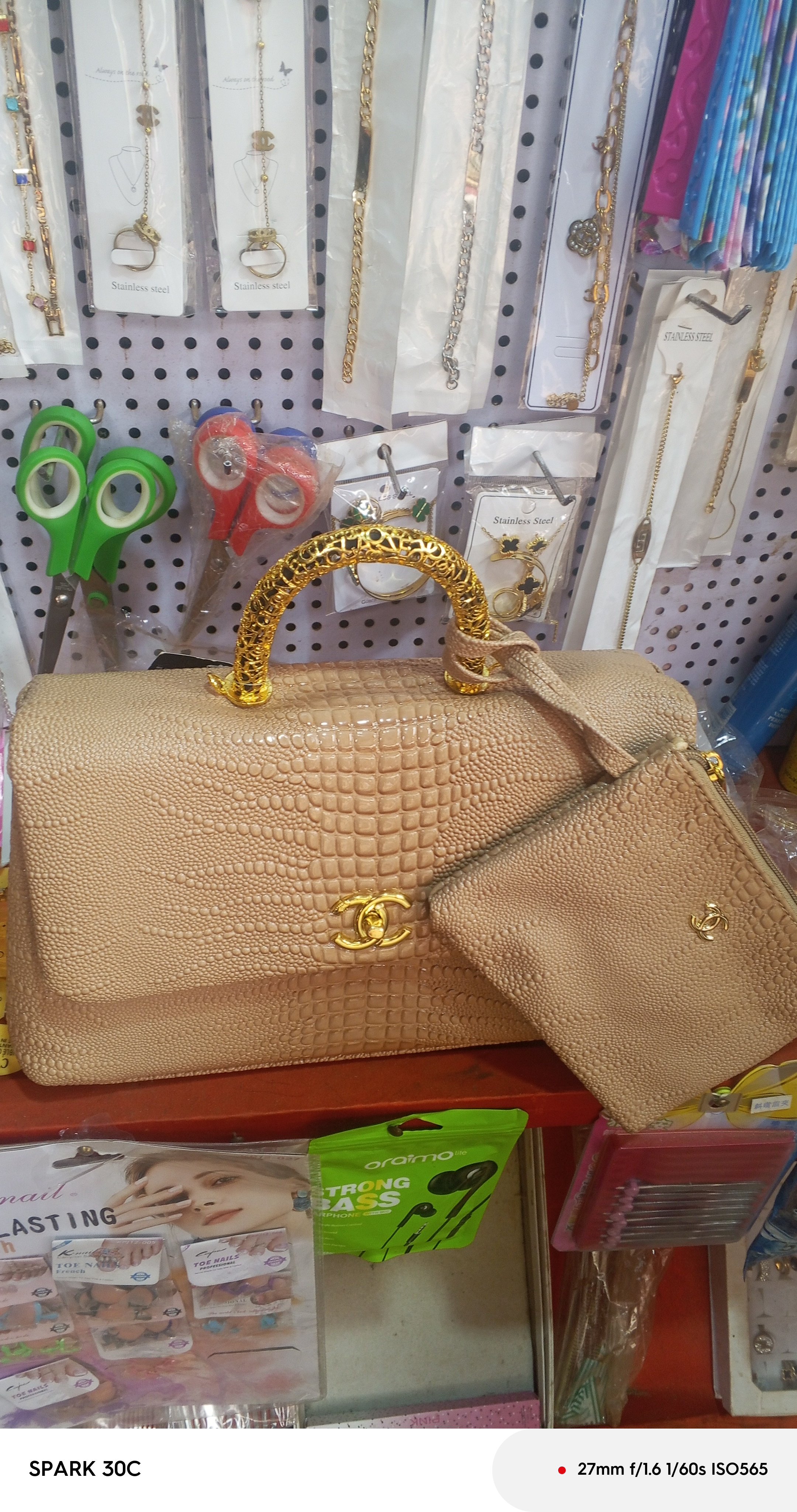 bijoux et sacs