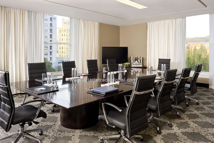 HOTEL MODERN CONFERENCE ROOM