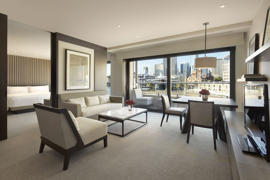 HIGH CLASS HOTEL GUEST ROOM